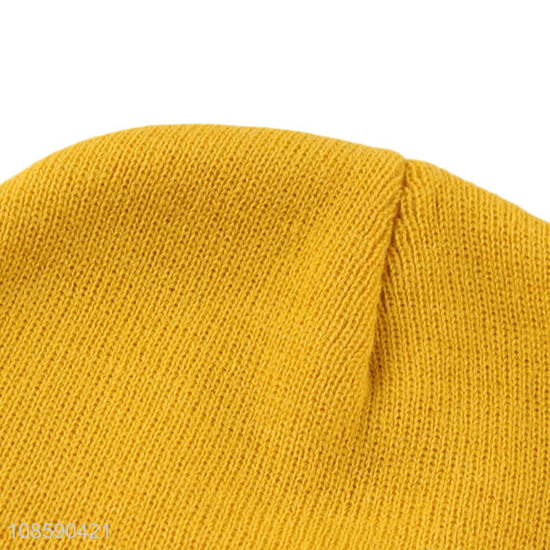 Wholesale trendy winter knitted cuffed beanies for men women