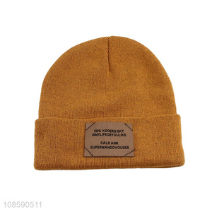 Wholesale unisex winter knitted cuffed beanie hat with patch