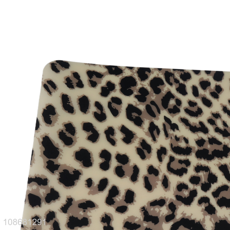 Good price non-slip leopard print pvc placemat washable table mat