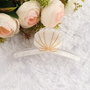 Yiwu market fashionable women girls acrylic hair claw clips hair accessories