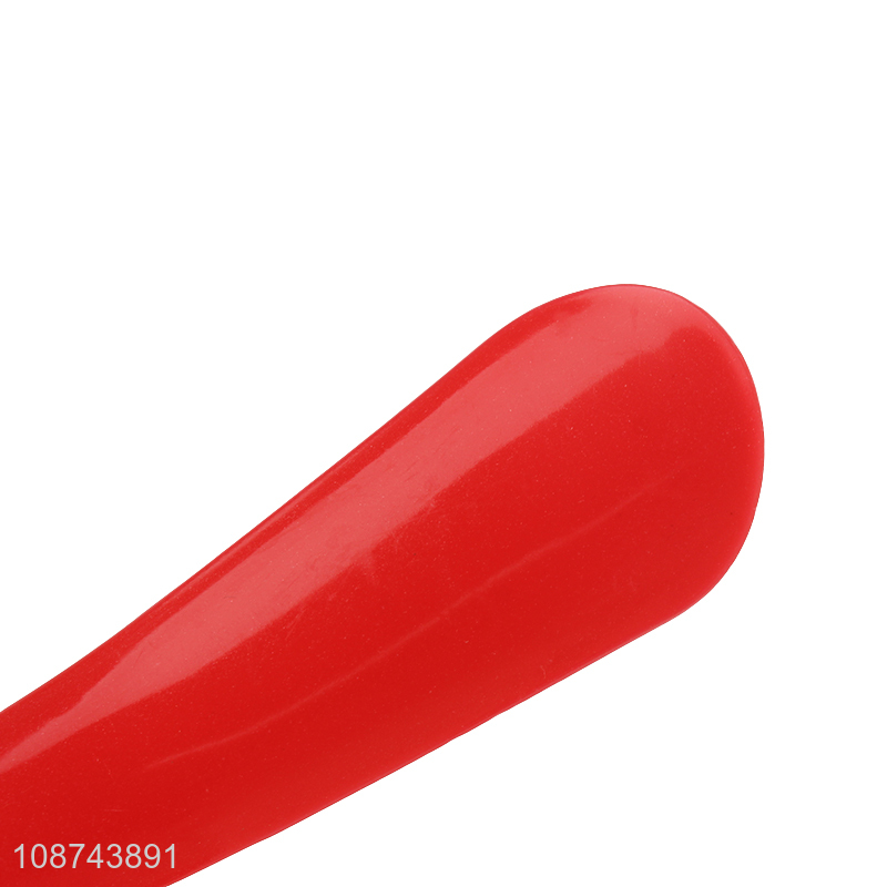 Online wholesale durable short handle plastic shoe horn shoe helper