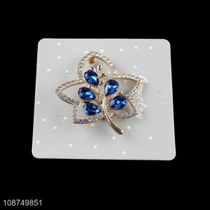 Factory supply elegant rhinestone alloy brooch pin for women girls teen