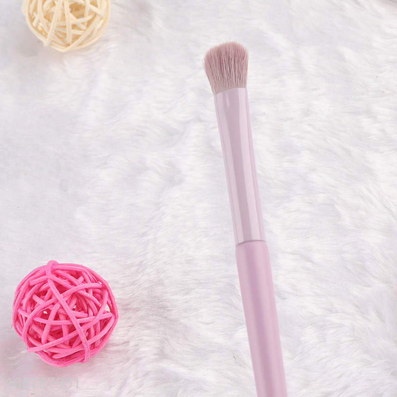 Low price women makeup brush blending brush