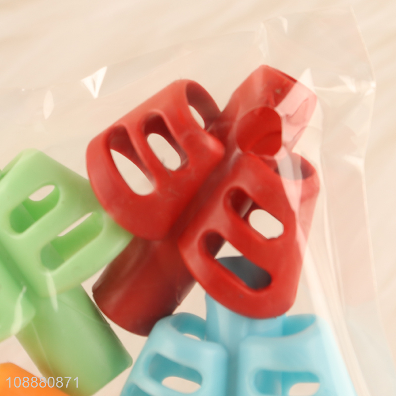 Yiwu market 4pcs children writing aid gel pencil grips