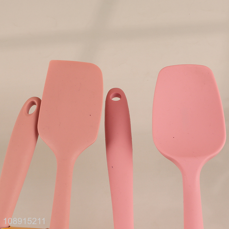 New product 4pcs pink silicone kitchen baking tool set butter spatula oil brush set