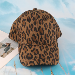 Good selling fashionable women leopard print peaked cap