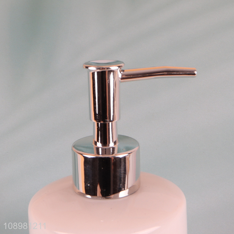 High Quality 480ml Ceramic Christmas Liquid Soap Dispenser for Bathroom