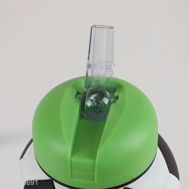 New Product Clip-On Collapsible BPA-Free Silicone Soccer Ball Water Bottle