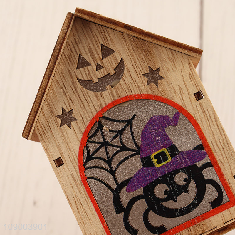 New Product Lighted Halloween Wooden House Hanging Ornaments for Garden Decor