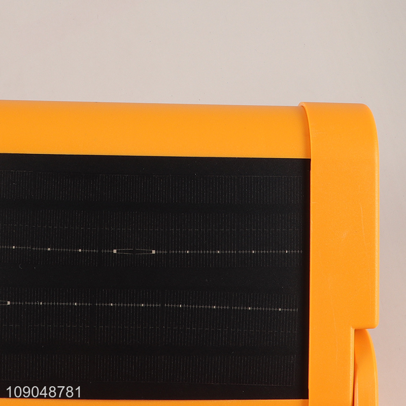 Good Quality Multipurpose Portable LED Solar Flood Light Rechargeable Camping Light