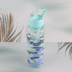 Wholesale 700ML Camouflage Water Bottle Portable Water Bottle with Silicone Straw