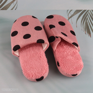 New Product Women's Winter Fuzzy Slippers Slip-On Slippers for Indoor