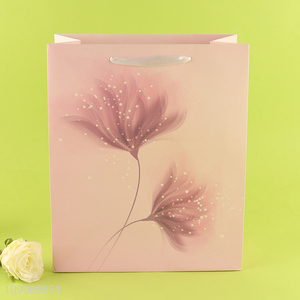 China supplier portable gifts packaging <em>paper</em> <em>bag</em> shopping <em>bag</em>