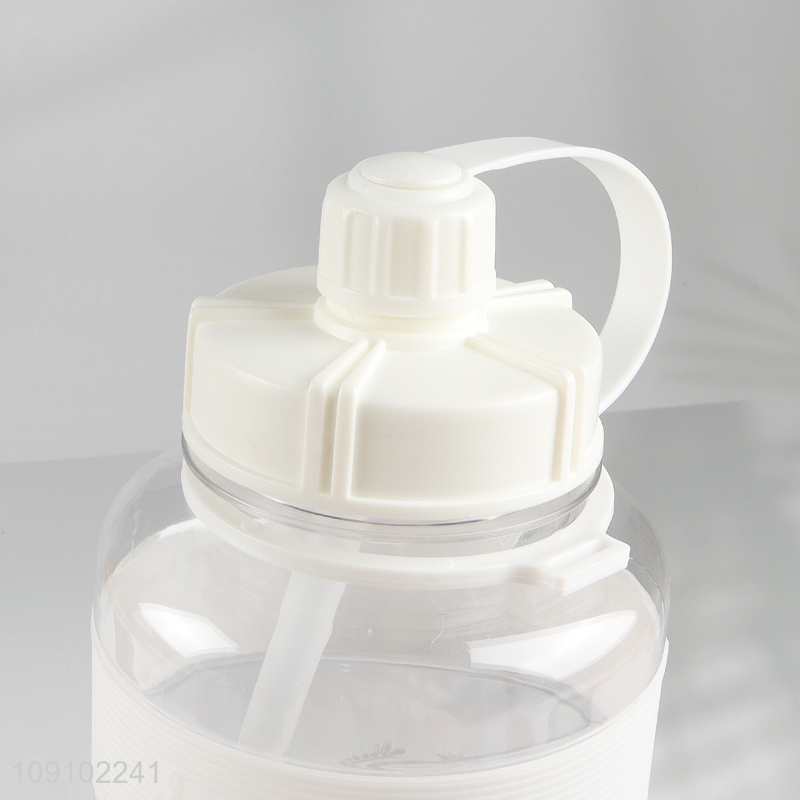 Good selling portable plastic 1500ml water bottle with straw
