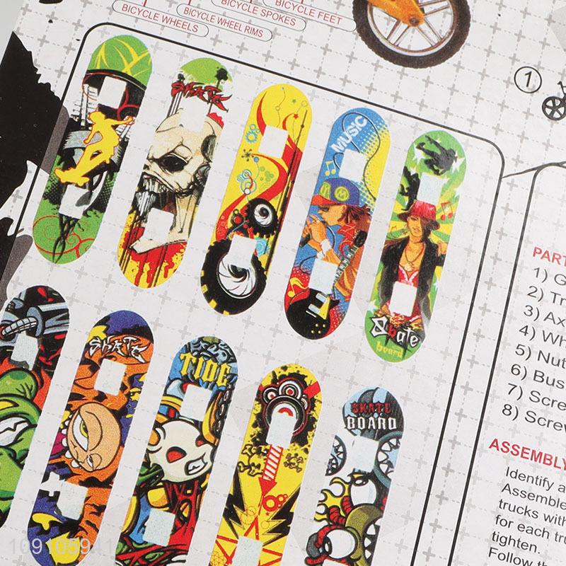 New arrival creative mini fingerboard skateboard toy for sale