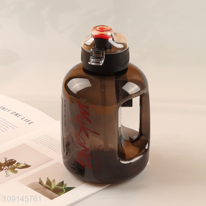 Latest products portable sports water bottle drinking bottle with handle