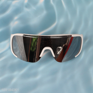 Hot Selling Outdoor Sports <em>Sunglasses</em> UV400 <em>Sunglasses</em> for Men and Women