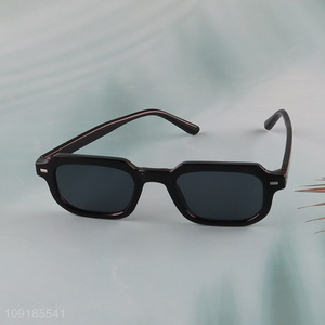Top selling summer outdoor fashion plastic <em>sunglasses</em> for men women
