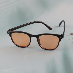 Good price fashion plastic frame <em>sunglasses</em> polarized <em>sunglasses</em> for sale