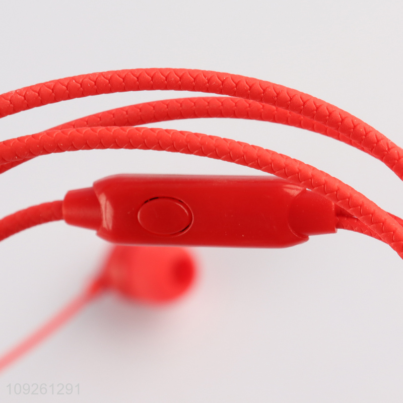 New Product Wired Earbuds Stereo In-Ear Headphones for Smart Phones