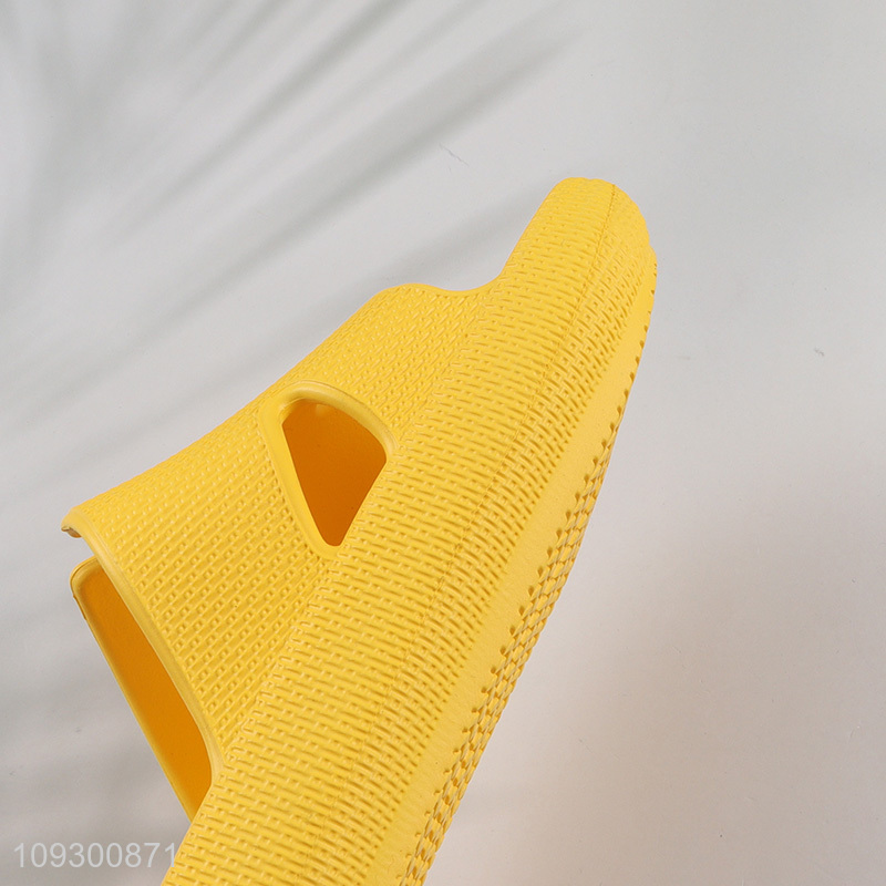 Factory price yellow non-slip home slippers for summer