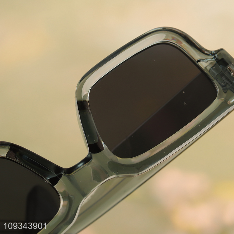 Latest products   retro fashion summer sunglasses for ladies