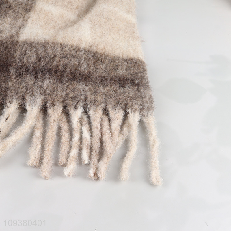 Good selling soft comfortable fashion knitted scarf