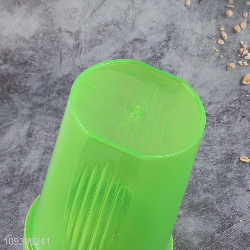 Hot items kitchen plastic cup shaking cup