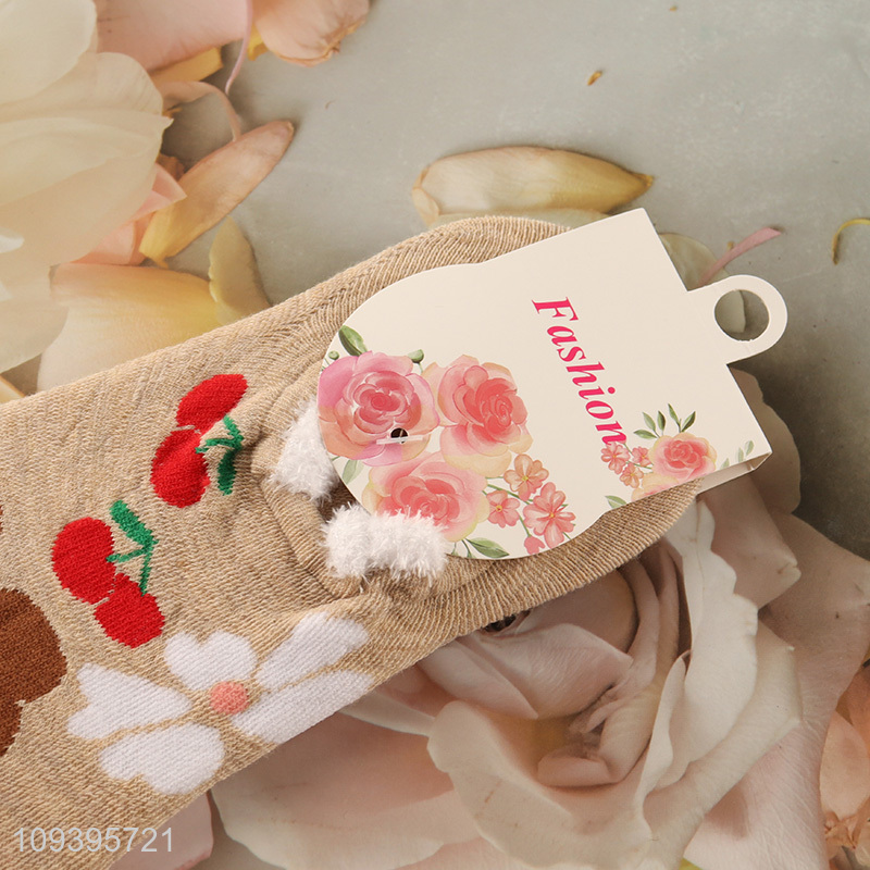 Good quality adorable cartoon animal anti-slip polyester liner socks