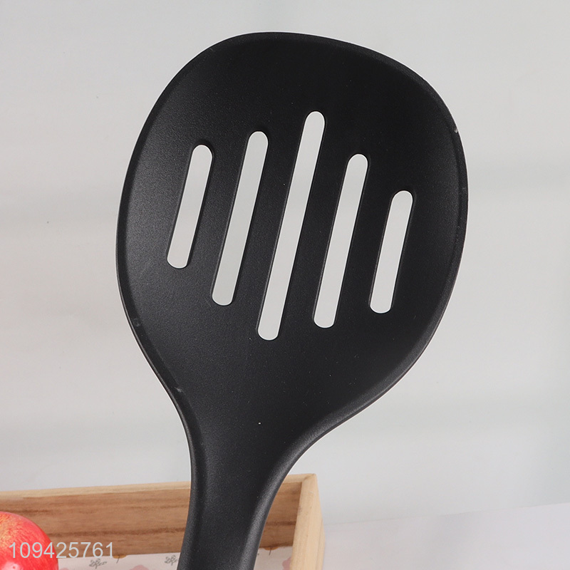 Top quality kitchen utensil strainer ladle