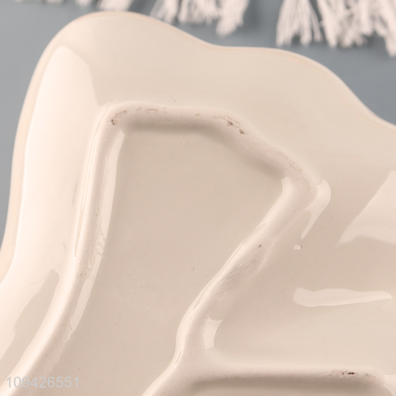 Low price bowknot shape ceramic tableware plate