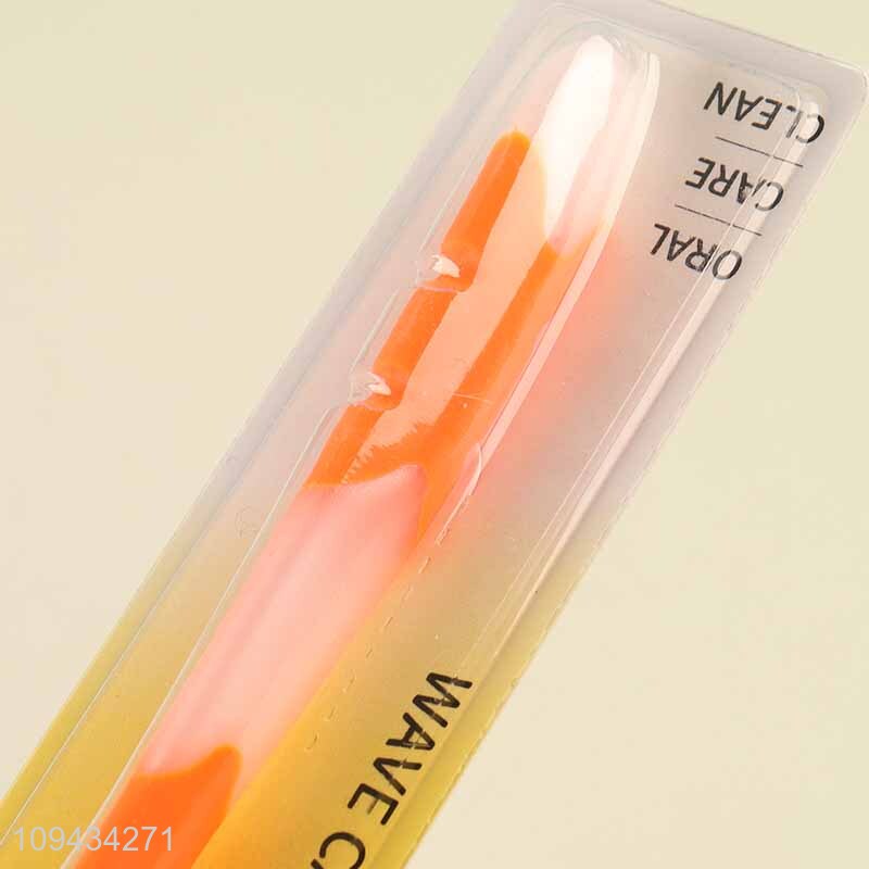 New Design Soft Grip Handle Oral Cleaning Toothbrush