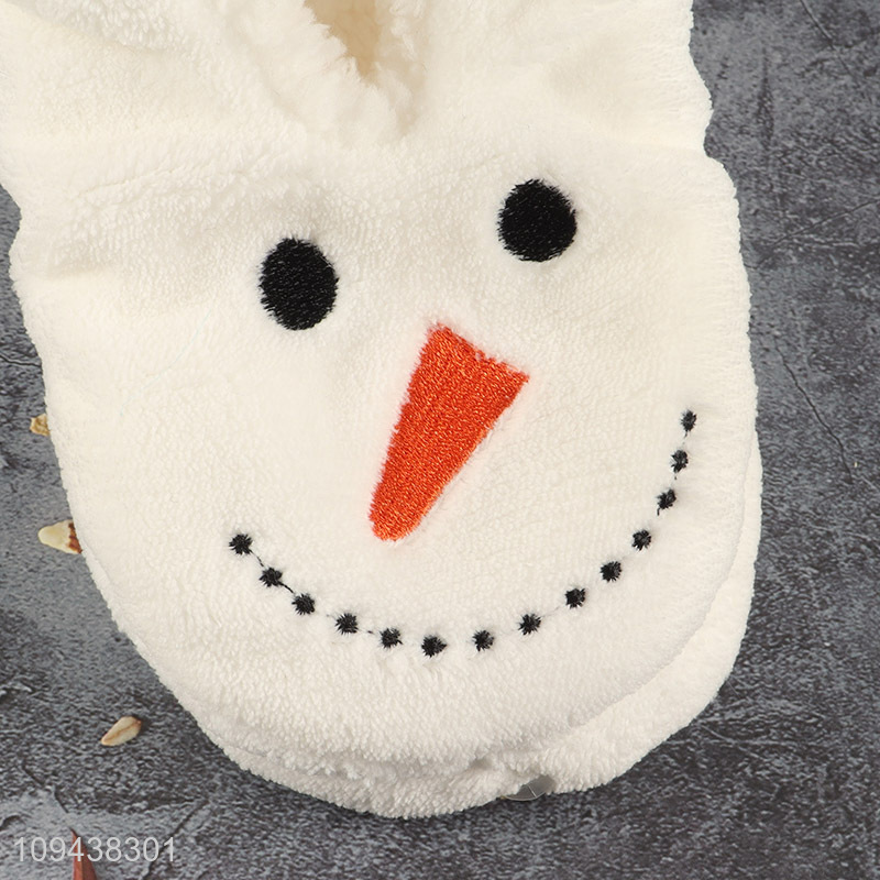 Wholesale white winter polyester home floor slippers