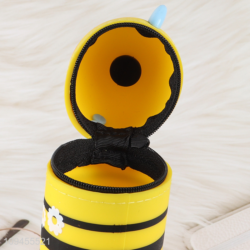 New arrival cartoon cute silicone pencil bag for students