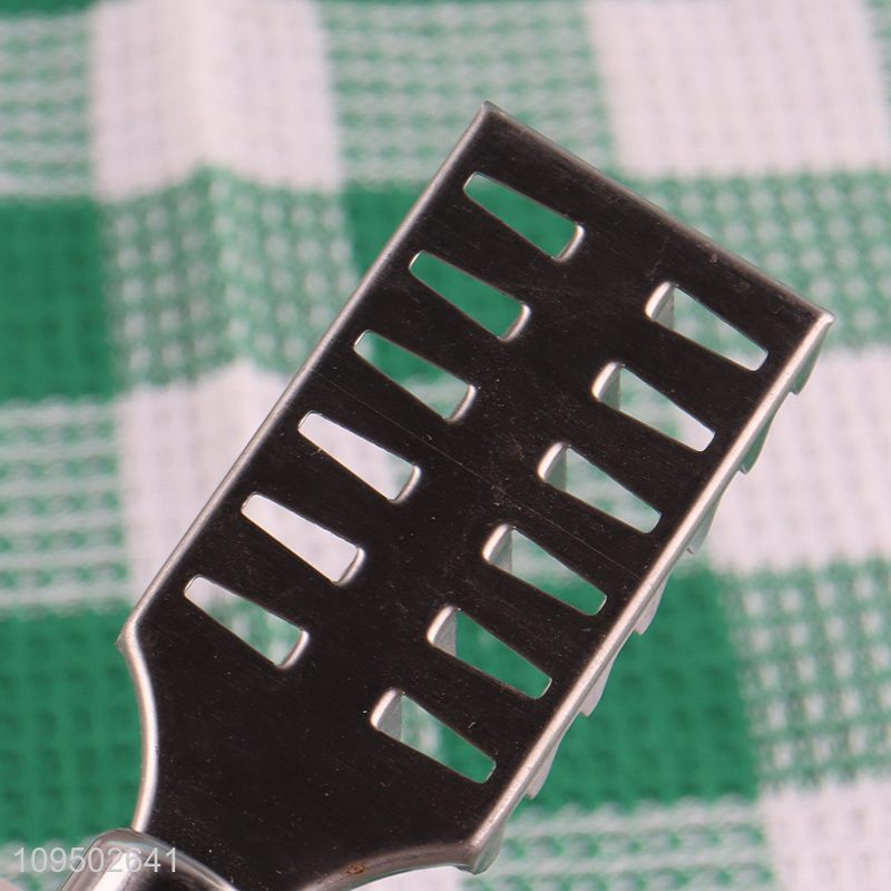 Hot selling kitchen fish scaler square grater