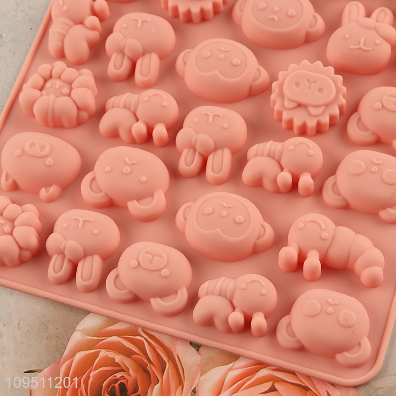 Latest products   cute silicone candy mold chocolate mold